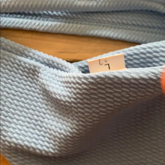 Bikini - Picture 3 of 3